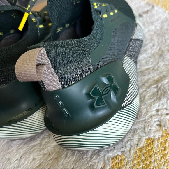 Under Armour Phantom Green Men Shoes Size 10.5 - Picture 6 of 10